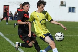 La Liga Santafesina tendrá un domingo cargado de emociones y expectativas. Crédito: Manuel Fabatía.