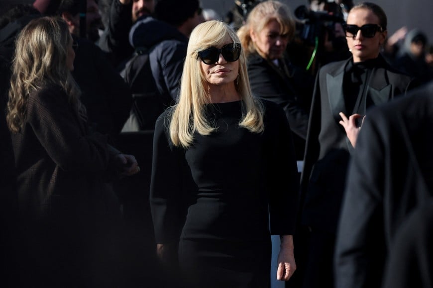 Donatella Versace arrives for the funeral ceremony of fashion designer Valentino Garavani, who died at the age of 93, at the Basilica of Saint Mary of the Angels and Martyrs in Rome, Italy, January 23, 2026. REUTERS/Yara Nardi
