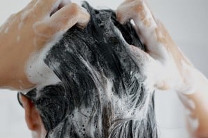 Se publico un listado de productos prohibidos por carecer de registro oficial,