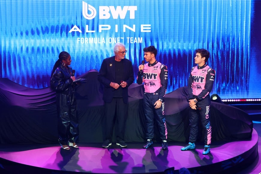 Formula One F1 - Alpine F1 Car Presentation - Barcelona, Spain - January 23, 2026
Alpine team principal Flavio Briatore and drivers Pierre Gasly and Franco Colapinto during the new Alpine F1 car presentation REUTERS/Albert Gea