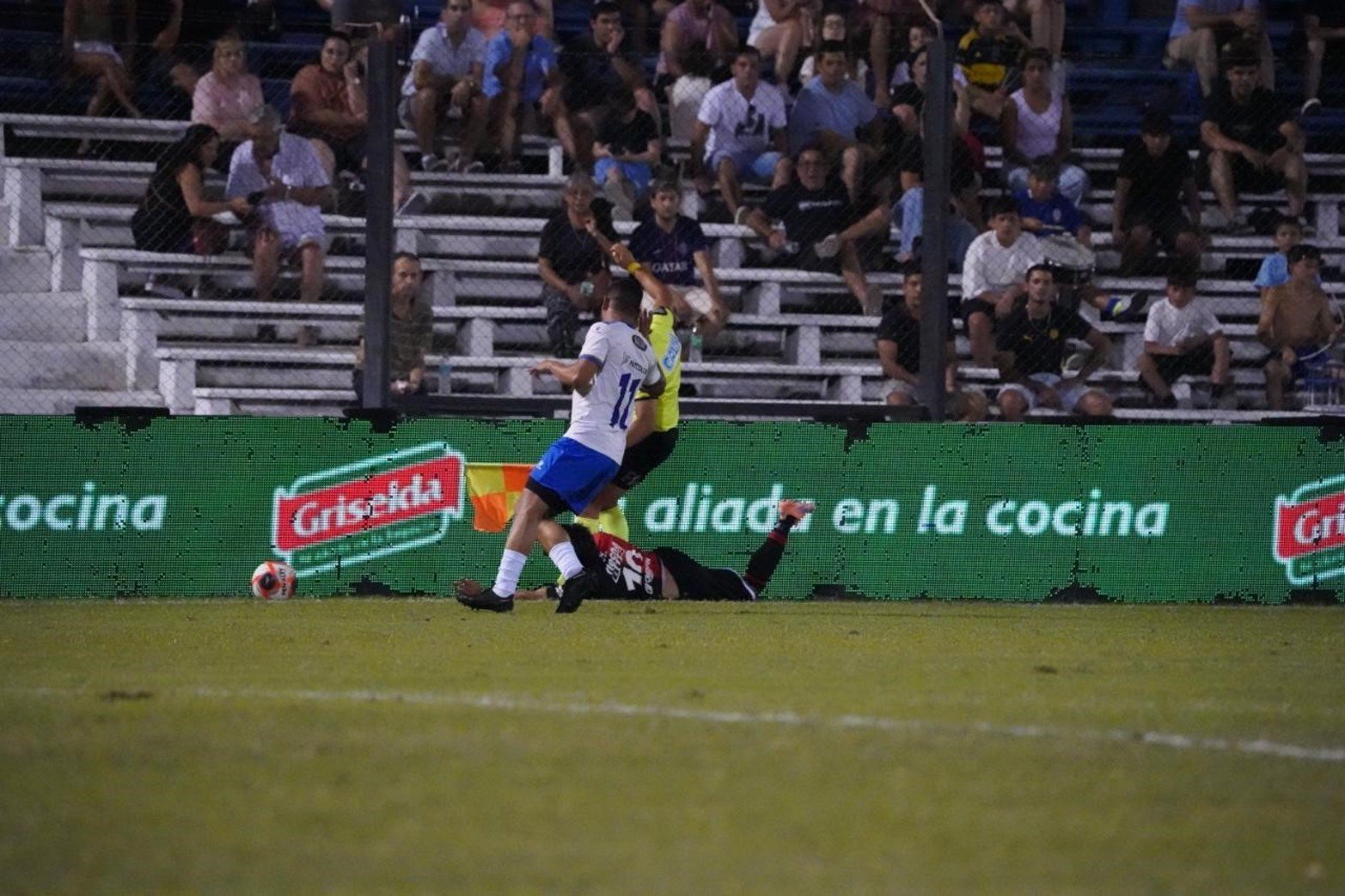 Colón vs Paysandú FC.