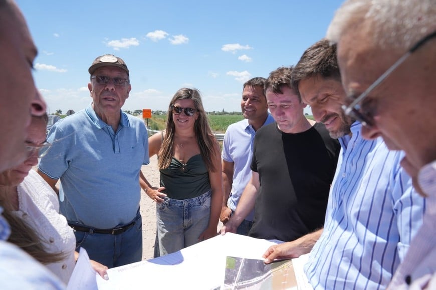 El gobernador recorrió este viernes las localidades de María Susana, Landeta, Colonia Belgrano y Casas