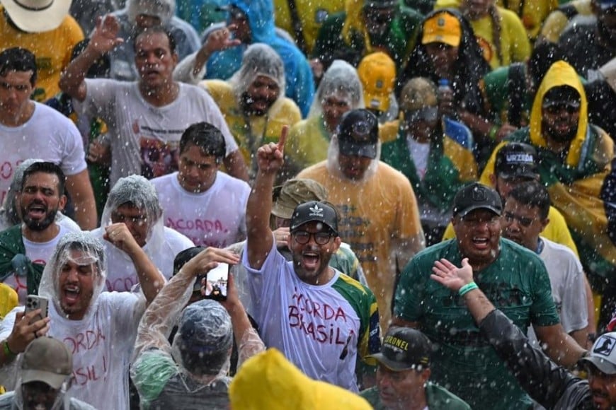 El fenómeno natural ocurrió en plena Plaza do Cruzeiro