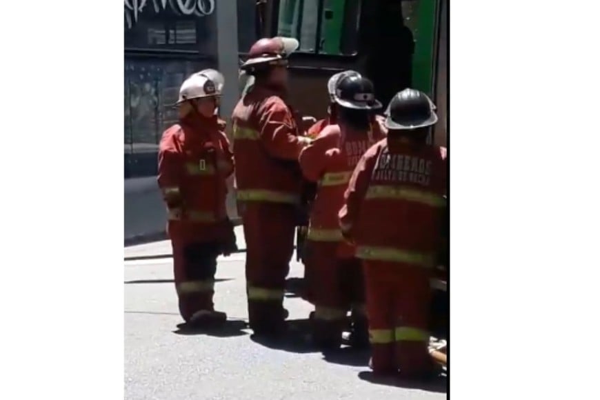 Los equipos de emergencia llegaron al lugar en cuestión de minutos.