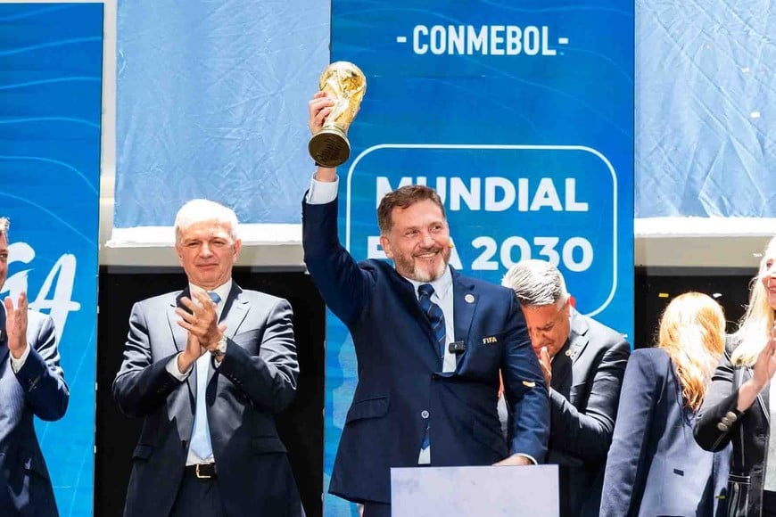 Domínguez fue clave para que la Copa del Mundo vuelva a Sudamérica. Foto: Archivo.