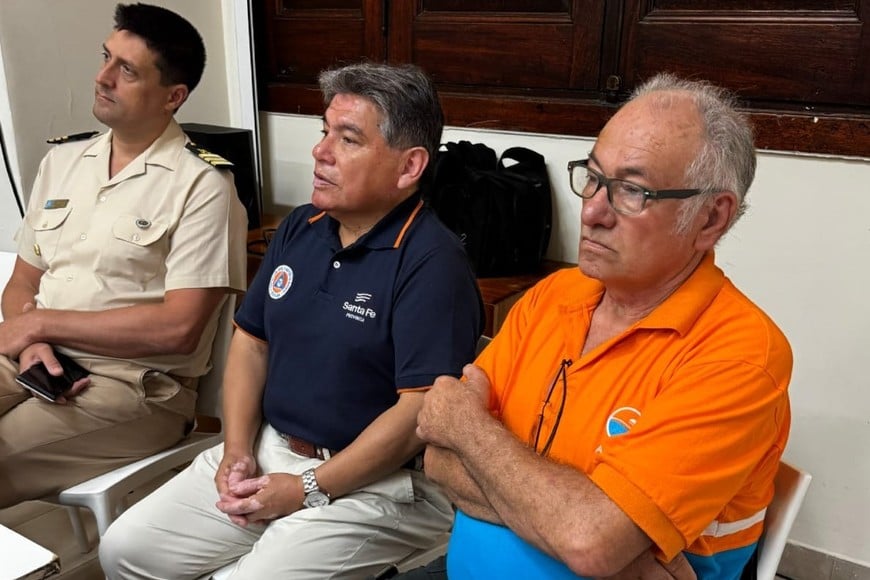 Prefectura, Protección Civil y la organización formaron parte de la reunión. Foto: Gentileza.