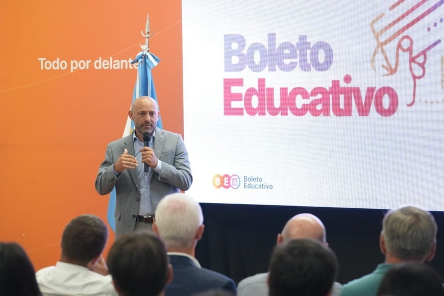 Puccini destacó al Boleto Educativo como una política de Estado que define el acceso a la educación en Santa Fe.