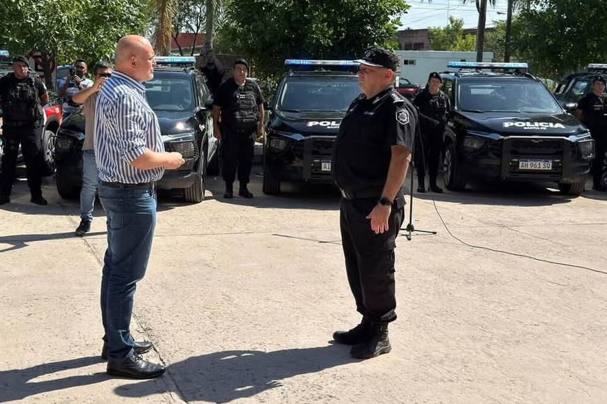 Provincia entregó nuevos móviles policiales para reforzar la seguridad en Vera