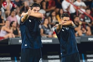Huracán vs Independiente Rivadavia. Fotos: @CSIRoficial