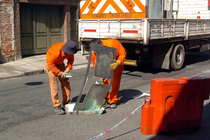 Cada dársena tendrá un código para registrar y pagar el estacionamiento desde el celular.