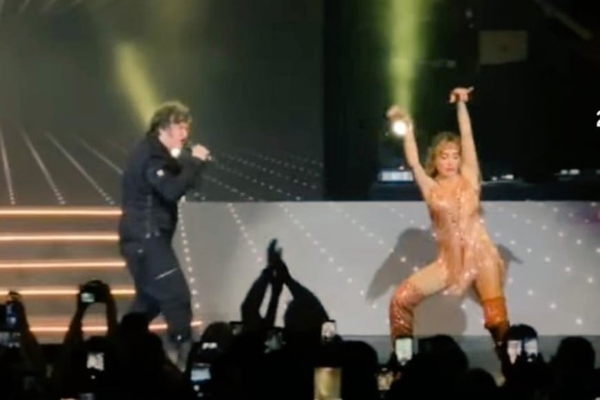 Las fotos y videos recorren las redes sociales.