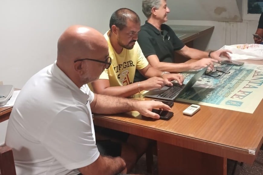 Gabriel Darrás, presidente de la ASB, encabezó el acto en la sede de Boulevard. Foto: Prensa ASB.