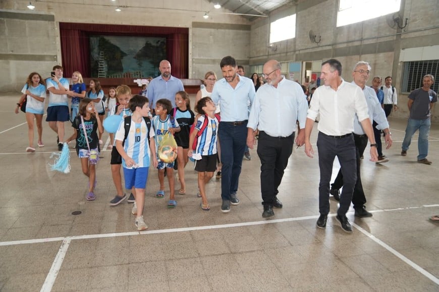 "En estas localidades nadie pide planes sociales: todos piden trabajo, crecimiento económico y condiciones para producir”, afirmó Pullaro.