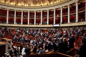 La Asamblea Nacional aprobó el proyecto que elimina la noción de “deber conyugal”. Foto: Reuters