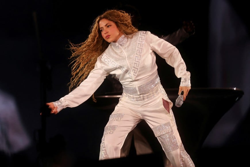 Colombian singer Shakira performs during her "Las Mujeres Ya No Lloran World Tour" concert at the Campo Argentino de Polo, in Buenos Aires, Argentina, March 7, 2025. REUTERS/Cristina Sille     TPX IMAGES OF THE DAY