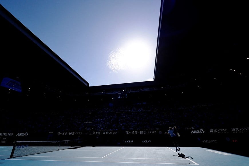 Tennis - Australian Open - Melbourne Park, Melbourne, Australia - January 30, 2026
Germany's Alexander Zverev in action during his semi final match against Spain's Carlos Alcaraz REUTERS/Tingshu Wang     TPX IMAGES OF THE DAY