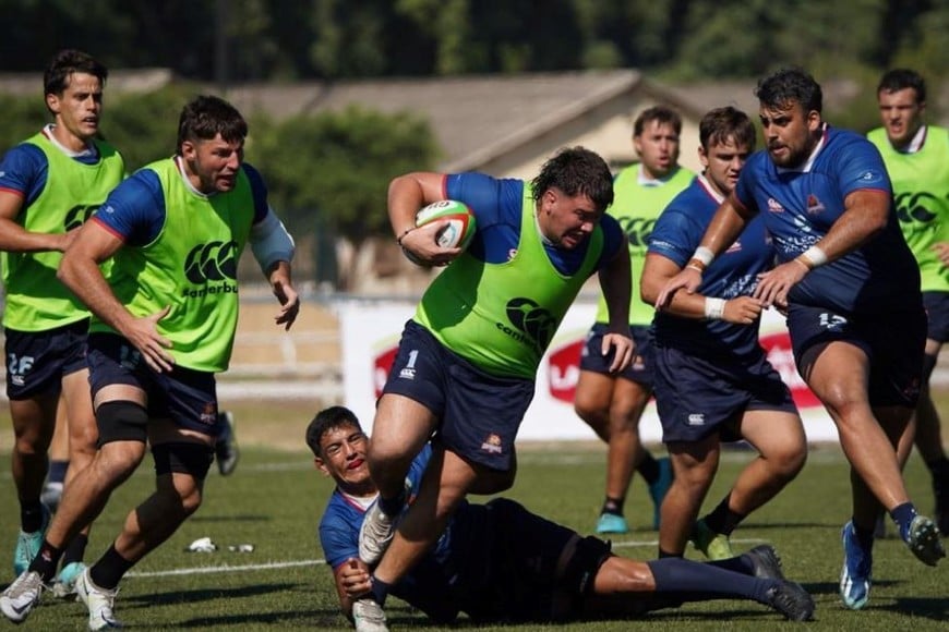 Como el calor, los entrenamientos de Capibaras, siempre intensos.