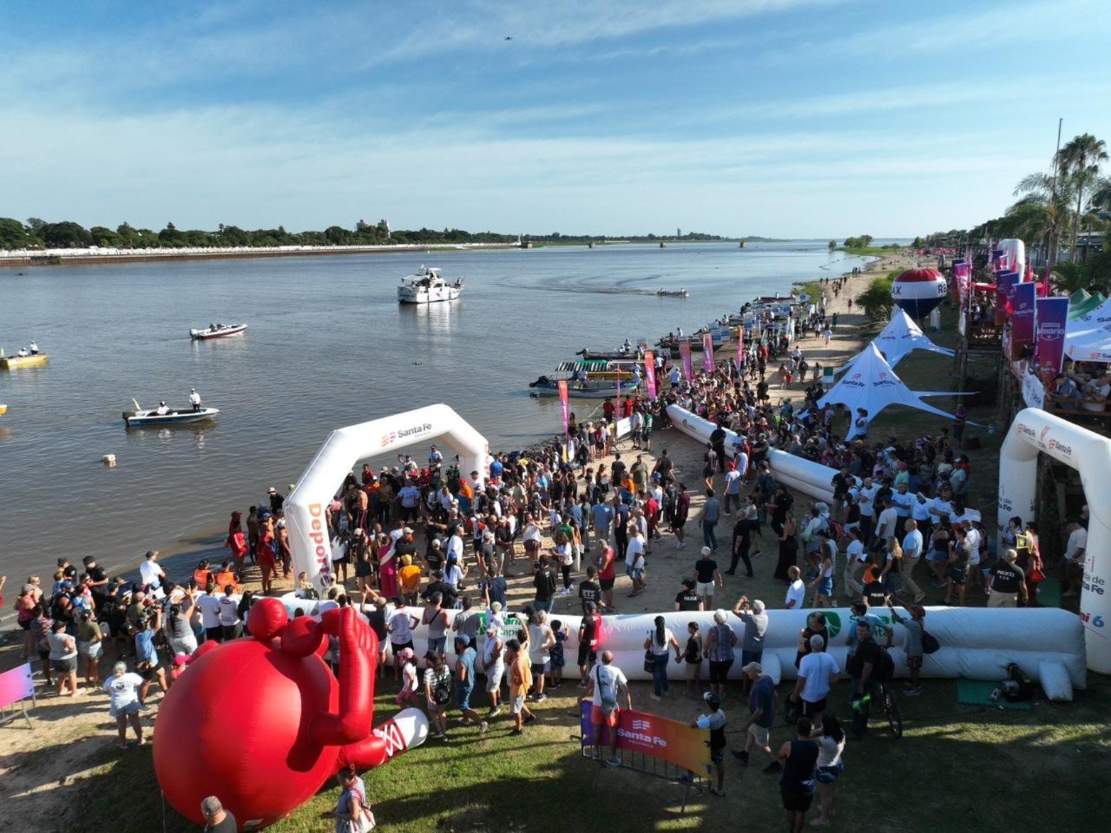 Se vive la Maratón Santa Fe-Coronda. Foto: Fernando Nicola