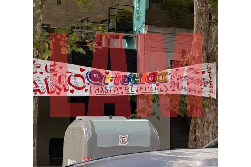 El pasacalle de Luciano Castro. Crédito: LAM.