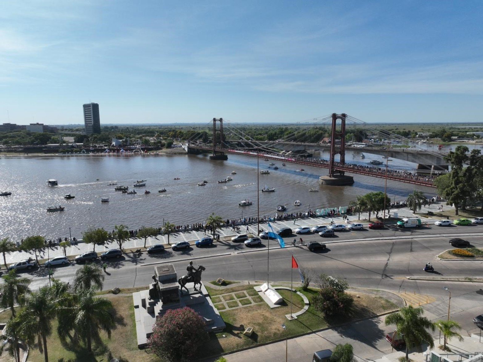 Se vive la Maratón Santa Fe-Coronda. Foto: Fernando Nicola