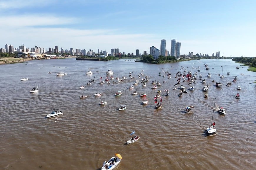 Desde el drone de El Litoral: así se vive la Maratón Santa Fe-Coronda. Foto: Fernando Nicola