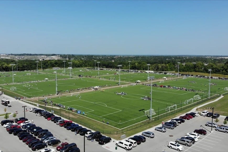 El predio cuenta con varias canchas de primer nivel.