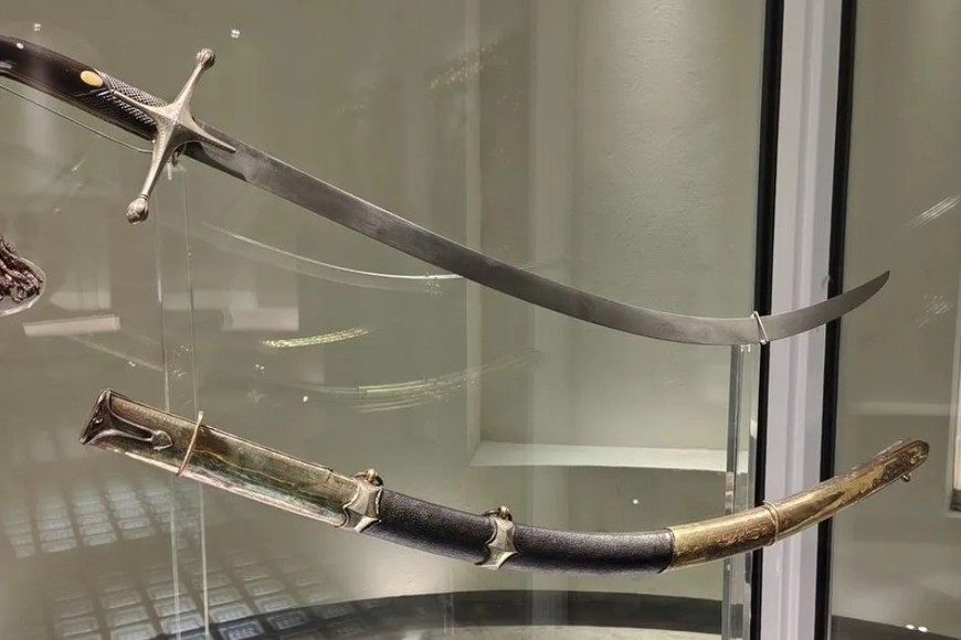 Sable corvo de San Martín.