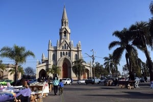 Feriantes. La plaza frente a la basílica de Guadalupe tiene su padrinazgo. Crédito: Archivo