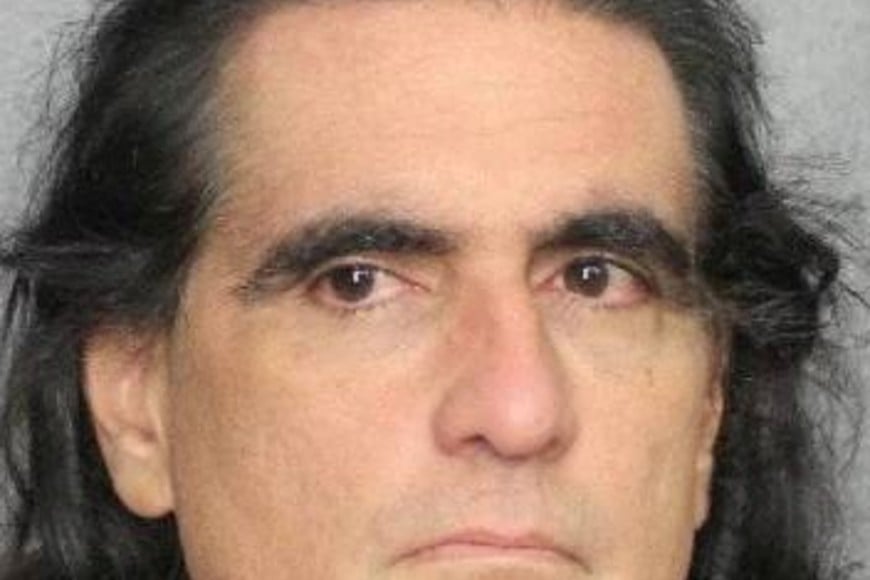 FILE PHOTO: Alex Saab Moran is seen in this mugshot made available to Reuters on October 17, 2021. Broward County Sheriff?s Office/via REUTERS   ATTENTION EDITORS- THIS IMAGE HAS BEEN SUPPLIED BY A THIRD PARTY./File Photo