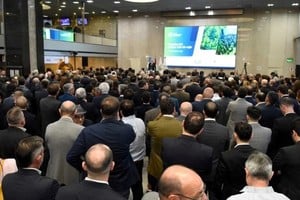 Primer hito de la campaña 2025/26: la soja formoseña abrió el circuito comercial