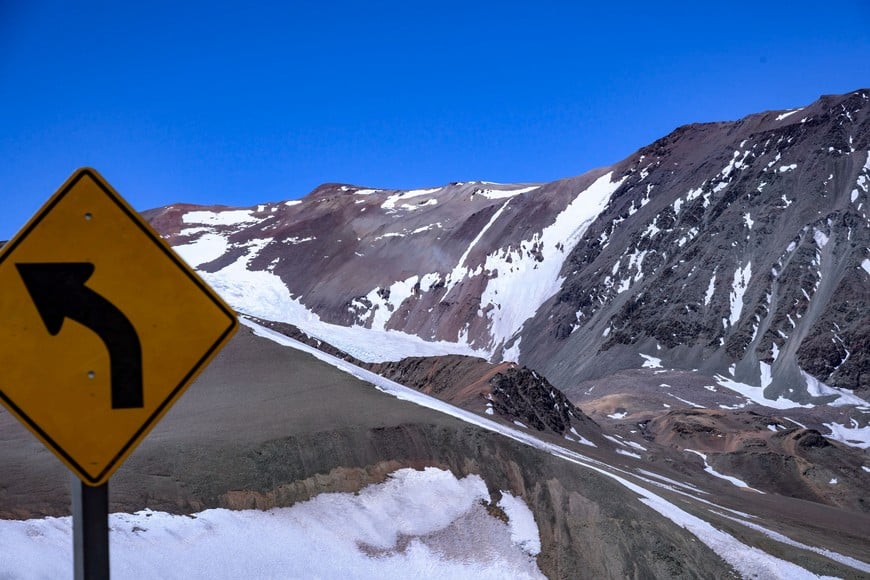 La organización ambiental señaló que el cambio en la ley pone en riesgo el futuro ambiental y social del país. Foto: Martin Katz / Greenpeace