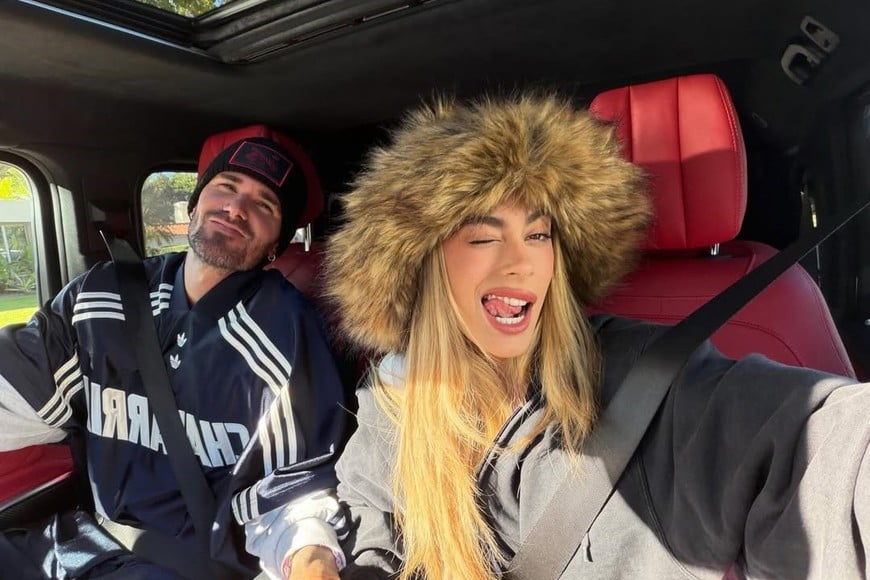 Tini Stoessel junto a Rodrigo De Paul