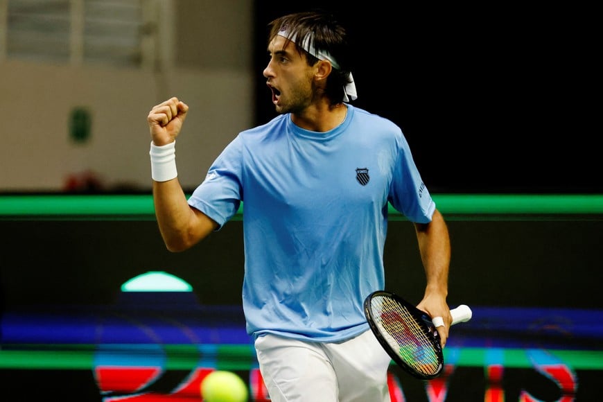 Tennis - Davis Cup - Qualifiers - South Korea v Argentina - Gijang Gymnasium, Busan, South Korea - February 7, 2026
Argentina's Thiago Agustin Tirante reacts during his match against South Korea's Hyeon Chung REUTERS/Kim Soo-Hyeon