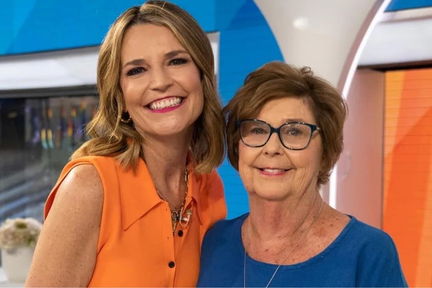 Savannah Guthrie junto a su madre Nancy.