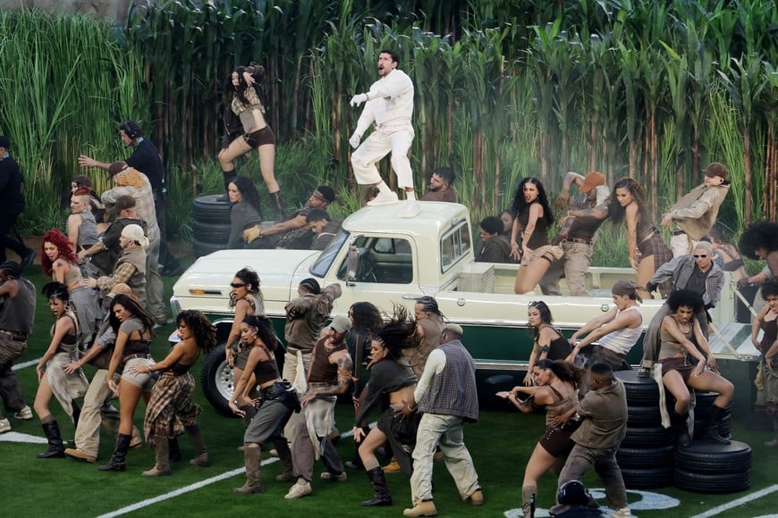 Super Bowl LX - Half-Time Show - New England Patriots v Seattle Seahawks - Levi's Stadium, Santa Clara, California, United States - February 8, 2026
Bad Bunny performs during the halftime show REUTERS/Jeenah Moon