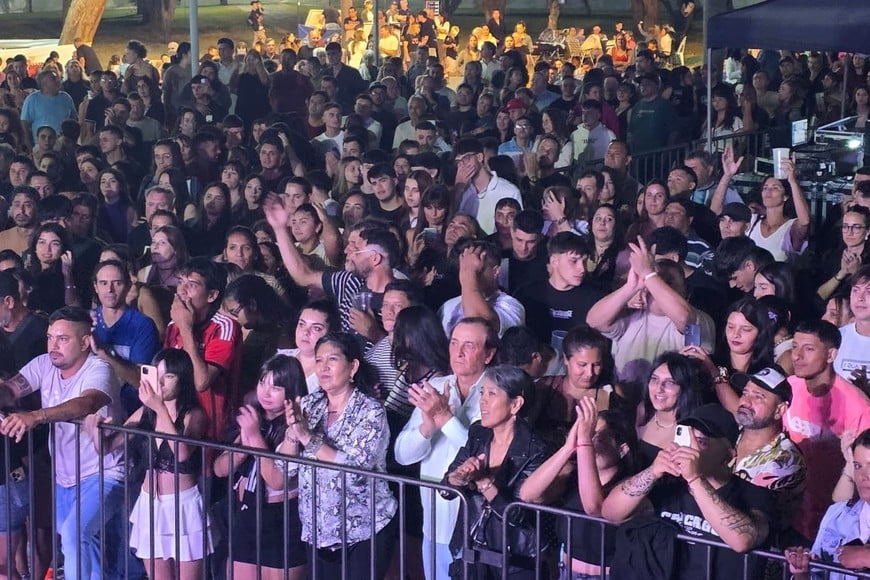 Las actividades desarrolladas reflejan una forma de hacer arraigada en cada localidad, donde instituciones, vecinos y tradiciones sostienen la vida social del departamento.