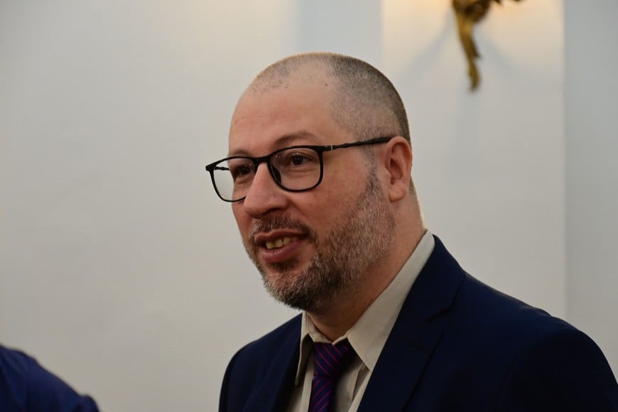 La Corte tomó juramento a Héctor Aiello como nuevo juez penal juvenil de Santa Fe