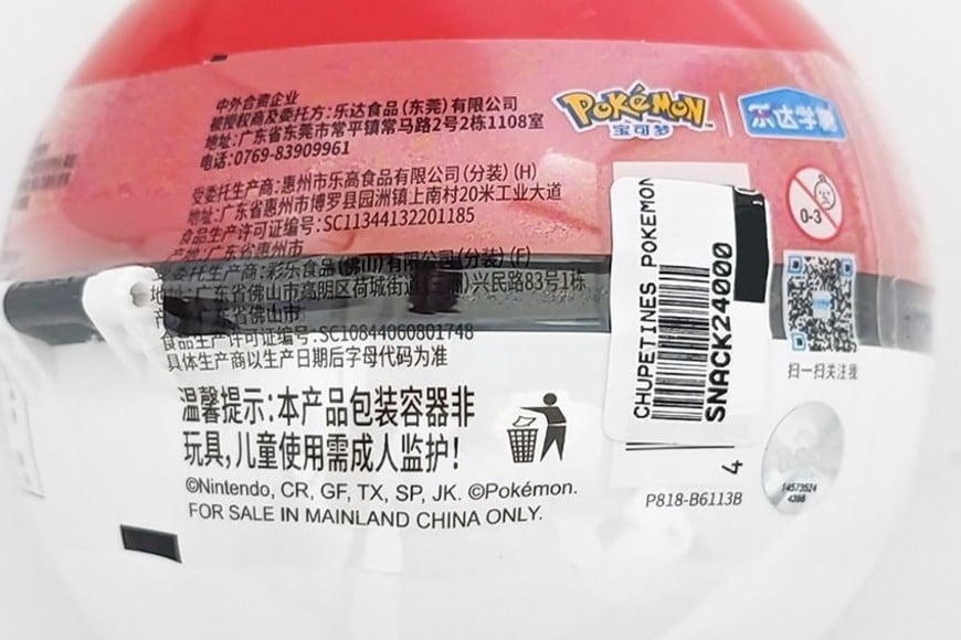 Piruleta de caramelo con forma de muñeca, marca Pokemón