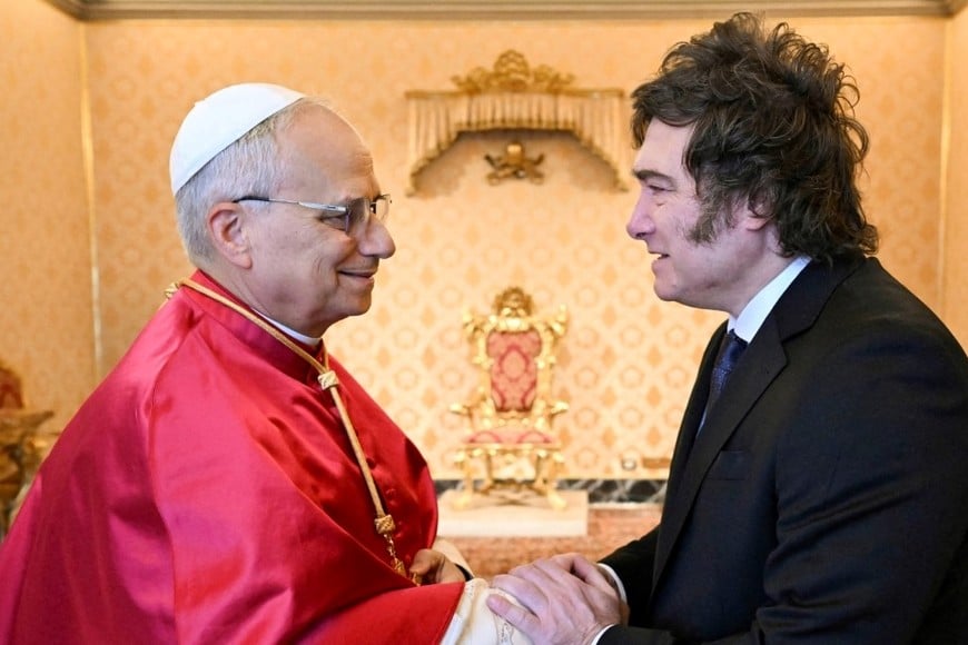 Milei le envió una carta al papa León XIV y lo invitó al país. Crédioto: REUTERS.