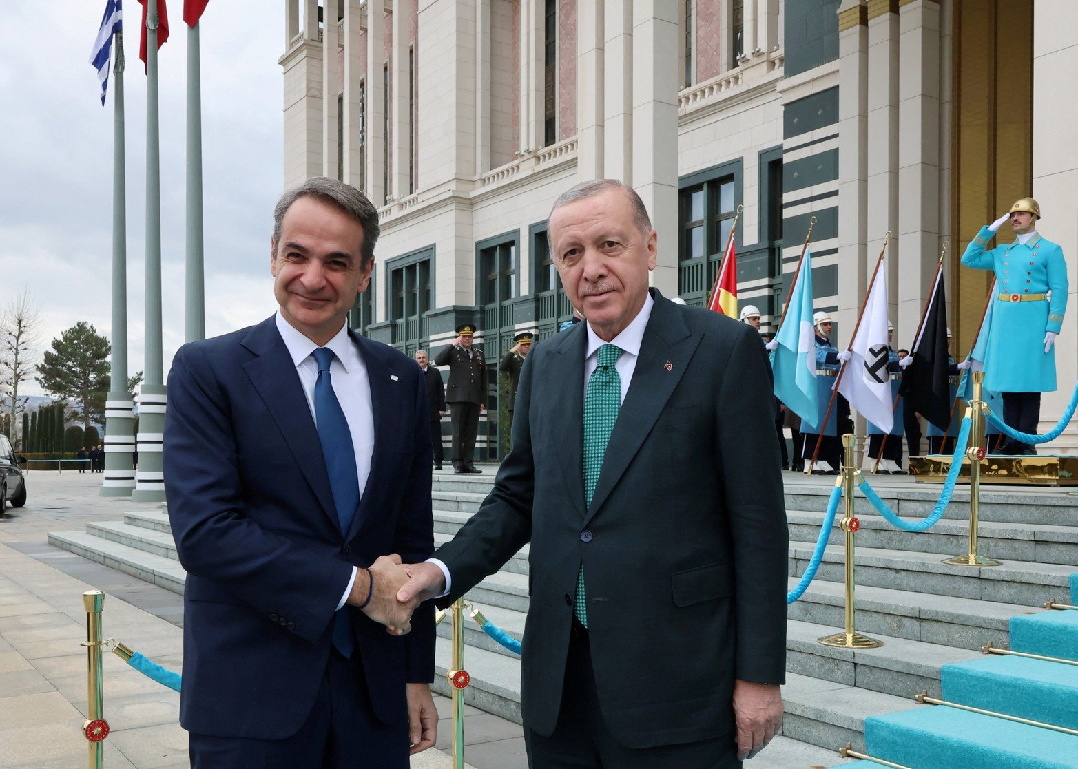 El presidente de Turquía, Tayyip Erdogan, se reúne con el primer ministro griego, Kyriakos Mitsotakis Créditos: REUTERS 