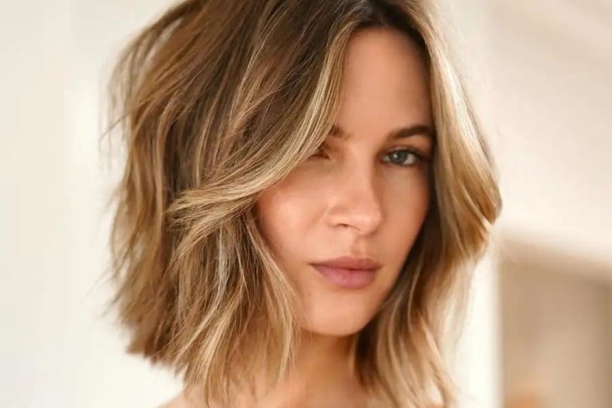 El Little Bob enmarca el rostro y realza las facciones con naturalidad.