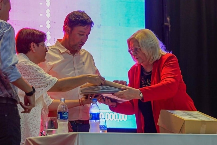 Con 14 ofertas presentadas, la Provincia licitó la obra de agua potable en Sastre