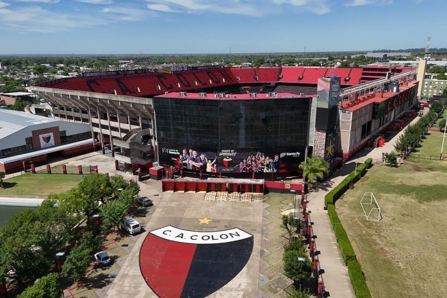 Colón - Estadio Brigadier López - Fernando Nicola.