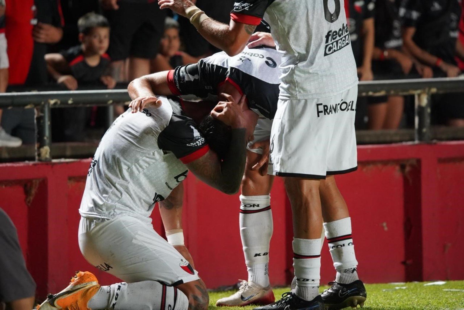 Gol de Alan Bonansea | Colón-Deportivo Madryn | Primera Nacional - Torneo Nacional | Estadio Brigadier López - Cementerio de Elefantes. Foto: Fernando Nicola