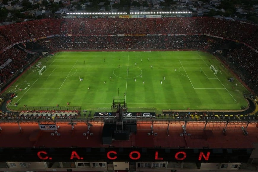Colón-Deportivo Madryn | Primera Nacional - Torneo Nacional | Estadio Brigadier López - Cementerio de Elefantes. Foto: Fernando Nicola