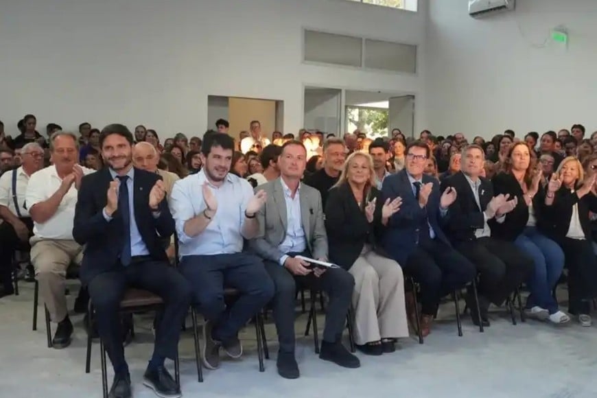 Con la presencia de Pullaro, se inauguró el nuevo edificio de la Escuela N° 238 en Venado Tuerto