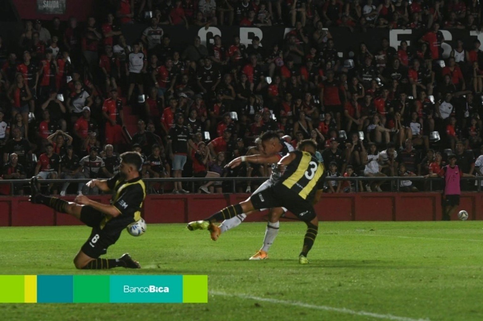 Galería BICA: Colón-Deportivo Madryn