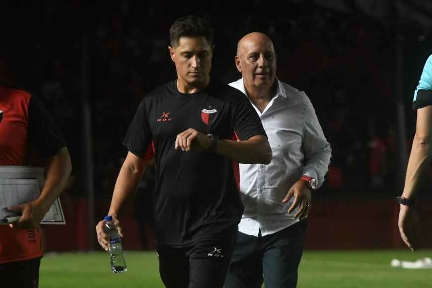 Ezequiel Medrán | Colón-Deportivo Madryn | Primera Nacional - Torneo Nacional | Estadio Brigadier López - Cementerio de Elefantes. Foto: Carolina Niklison
