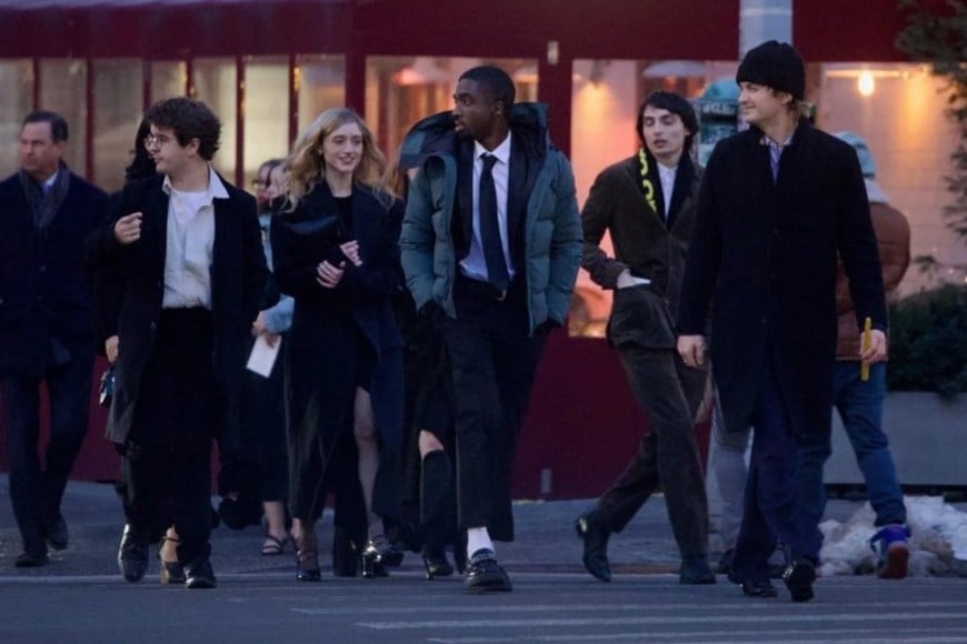 Finn Wolfhard, Gaten Matarazzo, Caleb McLaughlin, Natalia Dyer y Joe Keery, entre los invitados