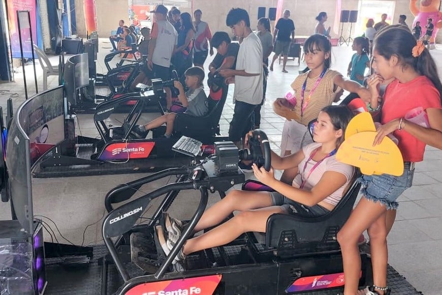 Vera vivió la previa de los Juegos Suramericanos con la visita de la muestra itinerante y su mascota oficial